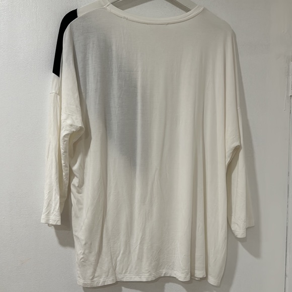 Opus Top - Picture 2 of 2